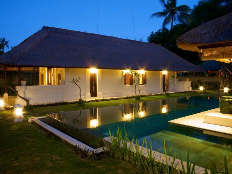 Blind Dog Inn Sanur Exteriör bild