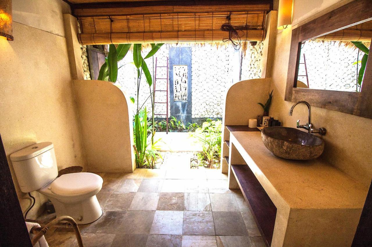 Blind Dog Inn Sanur Exteriör bild